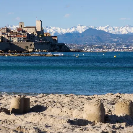 Confort, Chic & Spacieux De Les Pins & דירה