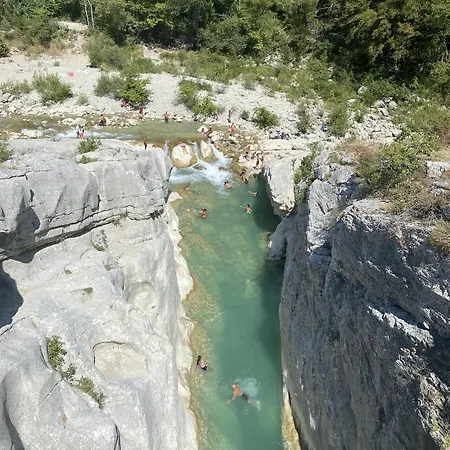 דירה Confort, Chic & Spacieux De Les Pins &