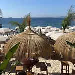 Confort, Chic & Spacieux De Les Pins &