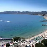 Confort, Chic & Spacieux De Les Pins & Apartment Juan-les-Pins