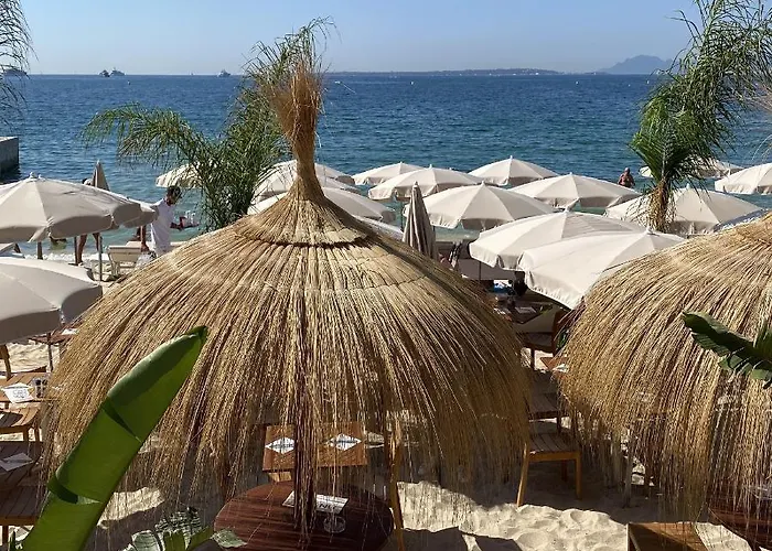 Confort, Chic & Spacieux De Les Pins &